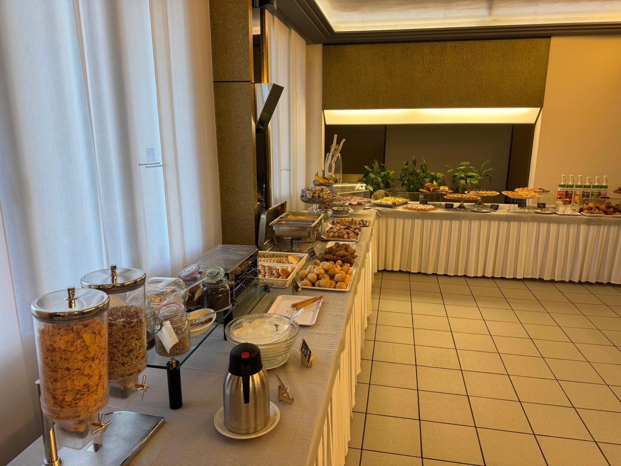 Park Hotel Castrocaro Terme Exterior photo